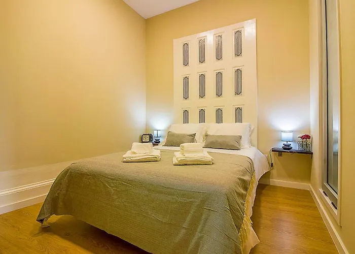 Sao Domingos Flowers Apartman *