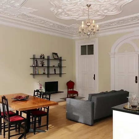 Sao Domingos Flowers