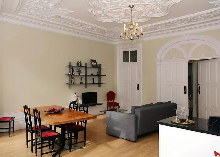 Sao Domingos Flowers